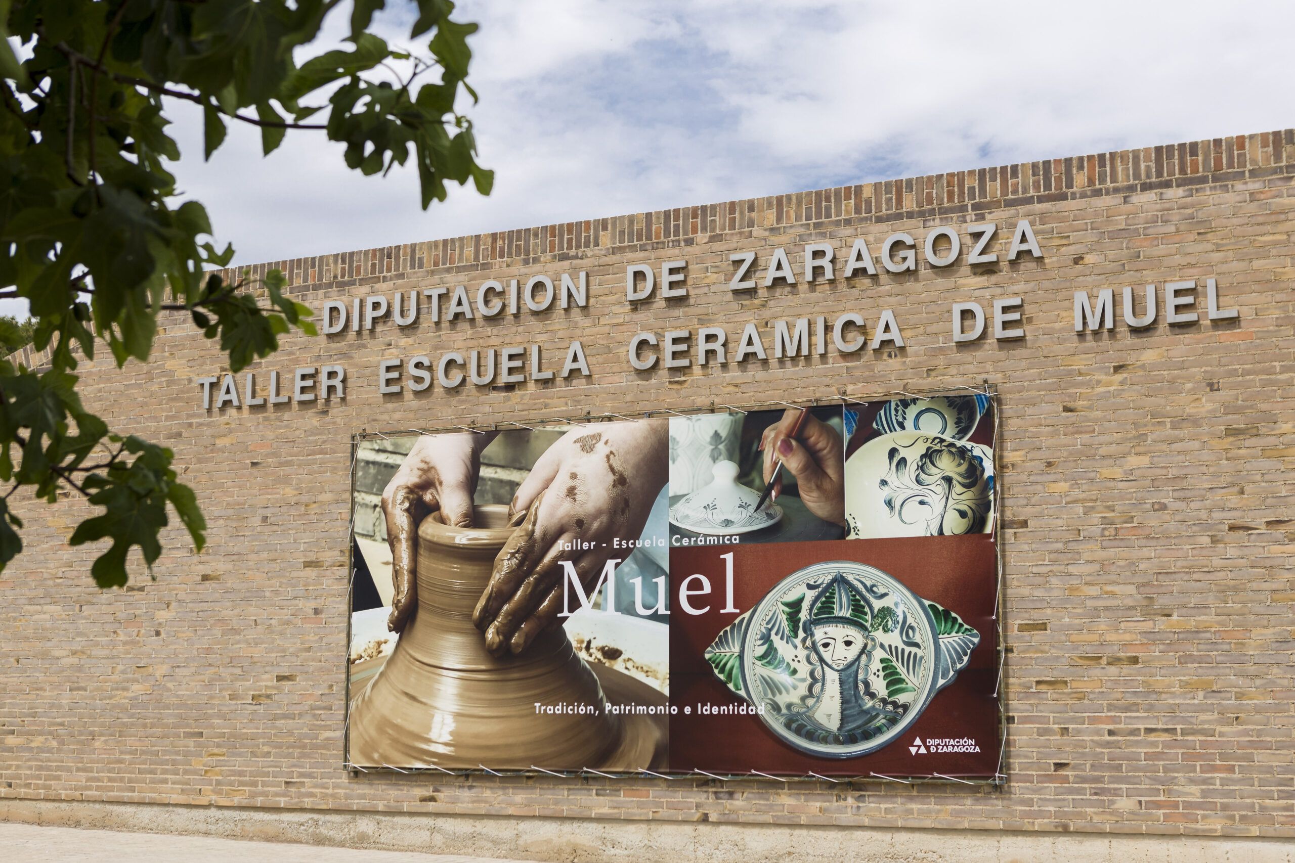 TALLER ESCUELA CERÁMICA DE MUEL