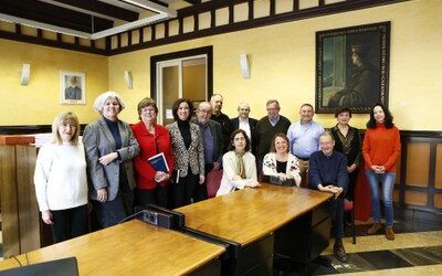 La Institución Fernando el Católico de la DPZ edita su publicación número 4.000 con un libro del antropólogo Gaspar Mairal Buil sobre la identidad de los aragoneses