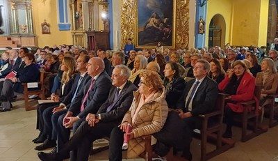 Lleno absoluto en la iglesia del Hospital Provincial para arropar el inicio de los actos de la DPZ que conmemoran el 600 aniversario del Hospital Real Nuestra Señora de Gracia