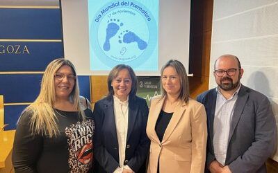 La Asociación de Prematuros de Aragón celebra el día del prematuro con mesas informativas, actividades para los pequeños guerreros e iluminación de edificios