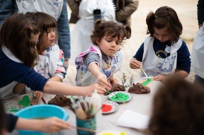 El Taller Escuela Cerámica de Muel de la DPZ realiza este sábado un variado programa de actividades dirigidas al público infantil