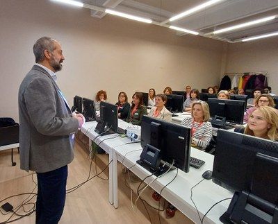 La DPZ forma a las bibliotecarias de la provincia para adaptarse a los retos que ofrece la inteligencia artificial