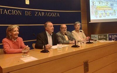 Lagata inaugura una exposición de acuarelas de Mercedes Roca que resume su “viaje” de la radiografía a la pintura
