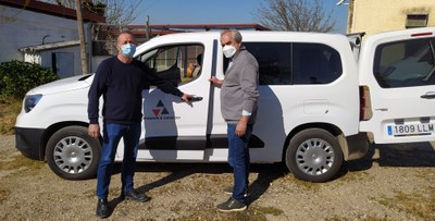 EL CENTRO DE PROTECCIÓN ANIMAL DE LA DIPUTACIÓN DE ZARAGOZA INCORPORA UN NUEVO VEHÍCULO PARA LA RECOGIDA DE PERROS EN LA PROVINCIA