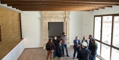SÁNCHEZ QUERO VISITA LA REHABILITACIÓN DE LA CASA DE LAS CONCHAS DE BORJA