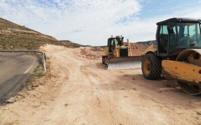 LA DPZ COMIENZA LAS OBRAS PARA MEJORAR UN TRAMO DE CURVAS CERRADAS EN LA CARRETERA PROVINCIAL QUE CONECTA BUJARALOZ Y ALBORGE