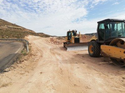 LA DPZ COMIENZA LAS OBRAS PARA MEJORAR UN TRAMO DE CURVAS CERRADAS EN LA CARRETERA PROVINCIAL QUE CONECTA BUJARALOZ Y ALBORGE