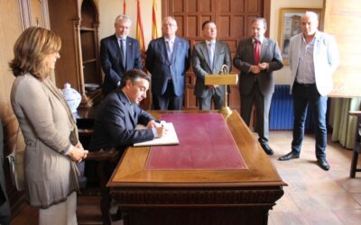 Beamonte pide no olvidar el espíritu de concordia y conciliación del Compromiso de Caspe para avanzar en la recuperación de la provincia