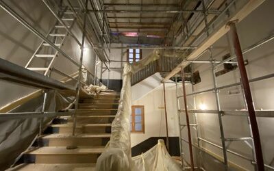 LA DIPUTACIÓN DE ZARAGOZA REFORMA Y AMPLÍA LA ESCALERA PRINCIPAL DEL CENTRO ASOCIADO A LA UNED EN CALATAYUD