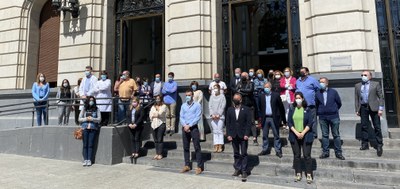 CONCENTRACIÓN A LAS PUERTAS DE LA DIPUTACIÓN DE ZARAGOZA EN REPULSA POR EL ASESINATO DE KATIA ACONTECIDO AYER EN ZARAGOZA
