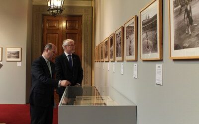 La DPZ acoge una exposición fotográfica sobre la Misericordia de Luis Gandú Mercadal