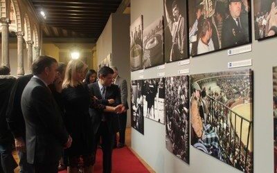 La DPZ acoge la exposición “La mirada de EFE; 75 años de Toros en Zaragoza”, un recorrido histórico por La Misericordia