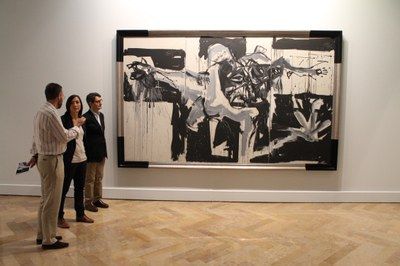 El palacio de Sástago acoge la exposición ‘Legado: de Saura a Ribera’, una selección de la amplia colección artística de la Diputación de Zaragoza