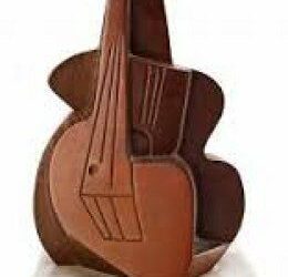 La localidad de Borja acoge la exposición de Pablo Serrano «Homenaje a Picasso, la guitarra y el cubismo»
