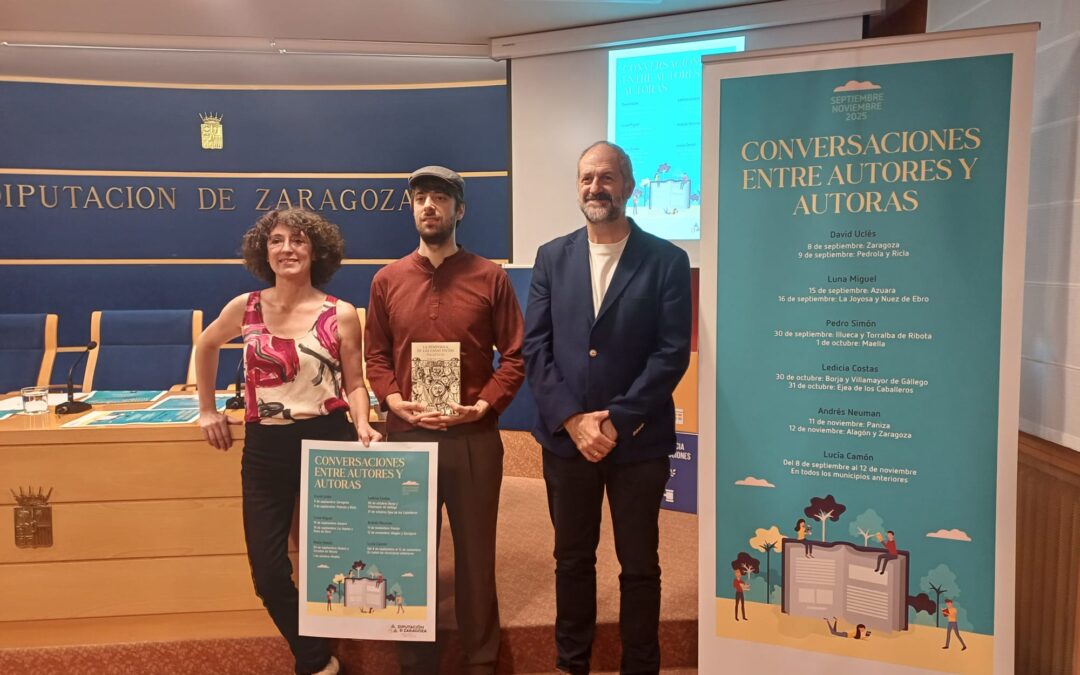 David Uclés abre en Zaragoza, Pedrola y Ricla el nuevo ciclo de la DPZ “Conversaciones entre autores y autoras”