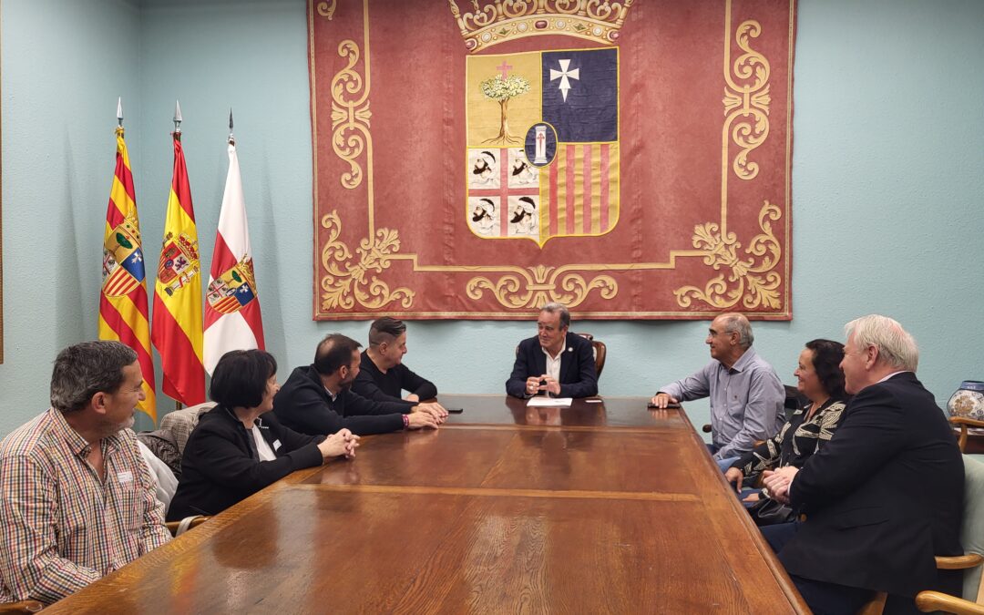 Sánchez Quero se reúne con la Academia de las Artes del Folclore y la Jota de Aragón para estudiar nuevas vías de colaboración