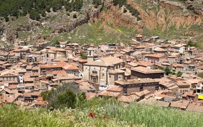 LA INSTITUCIÓN FERNANDO EL CATÓLICO DE LA DPZ EDITA UN LIBRO SOBRE DAROCA Y LA CONSERVACIÓN DE SU PATRIMONIO MONUMENTAL
