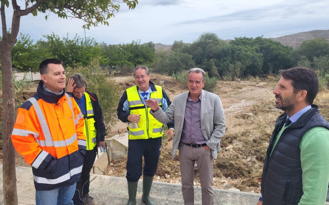 Sánchez Quero visita las localidades afectadas por las tormentas y anuncia que a partir de mañana técnicos de DPZ revisarán las infraestructuras dañadas