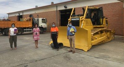 LA DIPUTACIÓN DE ZARAGOZA AMPLÍA SU PARQUE DE MAQUINARIA CON LA ADQUISICIÓN DE UNA NUEVA EXCAVADORA BULDÓCER