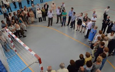 Los vecinos de Chodes inauguran el nuevo pabellón polideportivo de la localidad