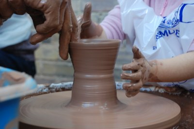 El Taller Escuela Cerámica de Muel abre sus puertas los próximos 29 y 30 de abril con actividades para disfrutar en familia
