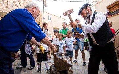 La DPZ concede ayudas por valor de 150.000 euros a 54 asociaciones que trabajan para recuperar y difundir el patrimonio de la provincia