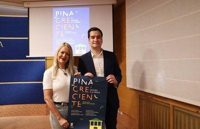 “Pina creciente” ofrece cuentacuentos, equilibrismo y música desde el quiosco de la plaza España para disfrutar “a la fresca”