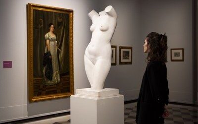 Más de 15.000 personas han visitado ya en el palacio de Sástago la exposición de la DPZ “Imagen de Zaragoza, espejo de España”