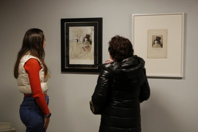 Los ‘Caprichos’ de Dalí dialogan con los de Goya en una exposición en la sala Ignacio Zuloaga de Fuendetodos