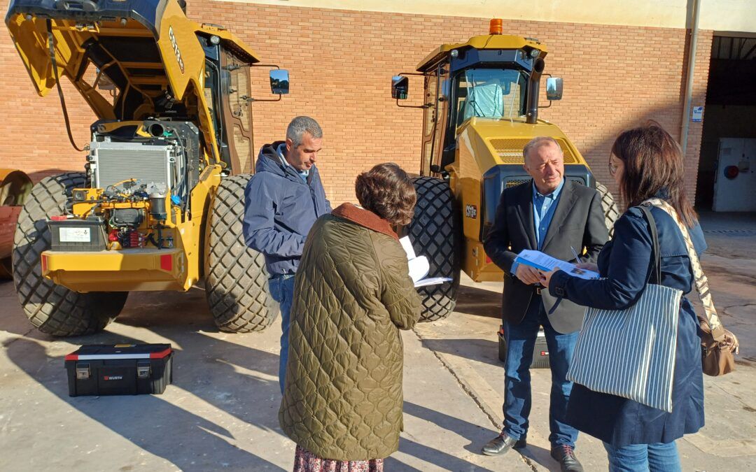 La Diputación de Zaragoza amplía su parque de maquinaria con dos nuevos compactadores
