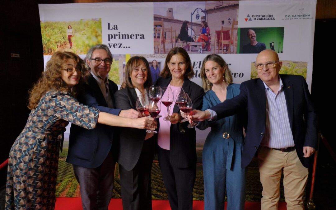 Samantha Vallejo-Nágera y cuatro artistas aragoneses exploran “el sabor de lo nuevo” en la creación y el vino en un documental de la D.O. Cariñena financiado por la DPZ